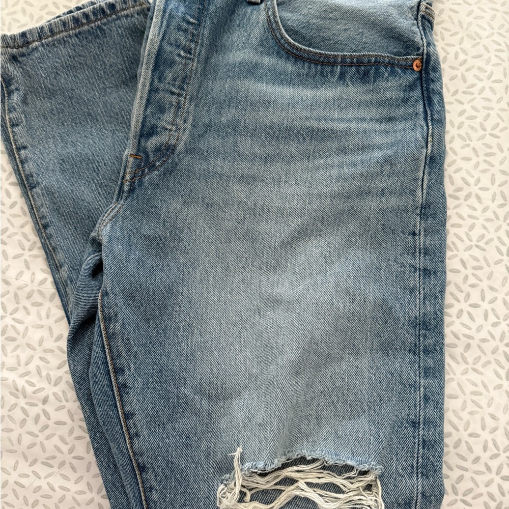 Levi’s Mom Jeans/ Skinny Jeans